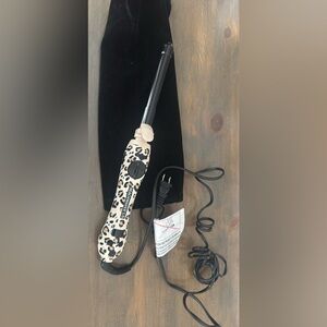 The Beachwaver Co. Leopard Print Hair Tool